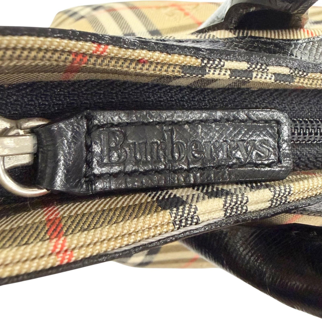 Excellent Burberrys Handbag Shadow Horse Nova Check Pattern Leather Accents