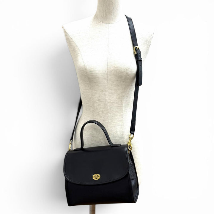 Excellent COACH Handbag Vintage Charm Turnlock Glove Leather 2-Way black 9977