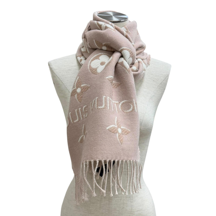 Excellent LOUIS VUITTON Scarf LV Essential Shine fringe wool Women M78237