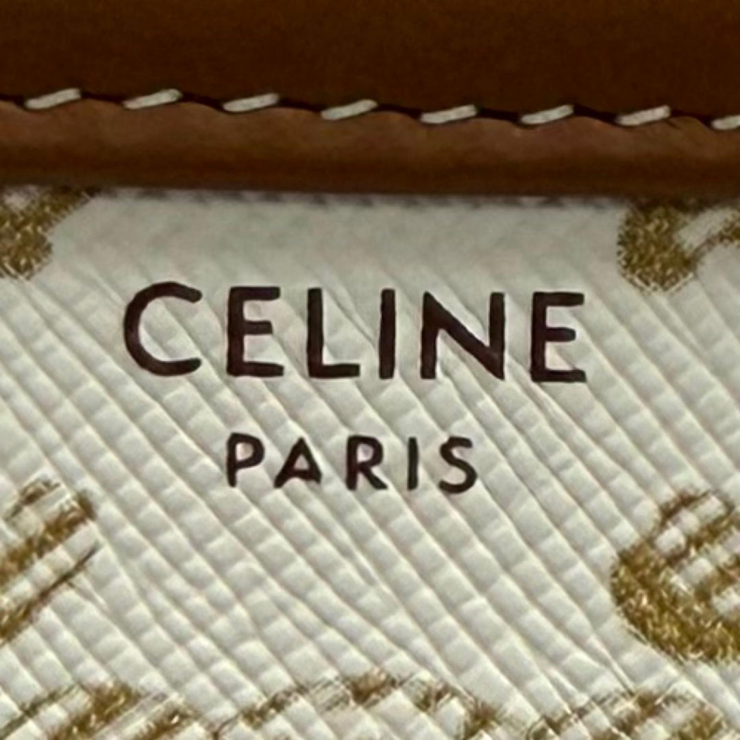 Excellent CELINE Shoulder Bag Logo Chain Clutch Bag off white Triomphe canvas