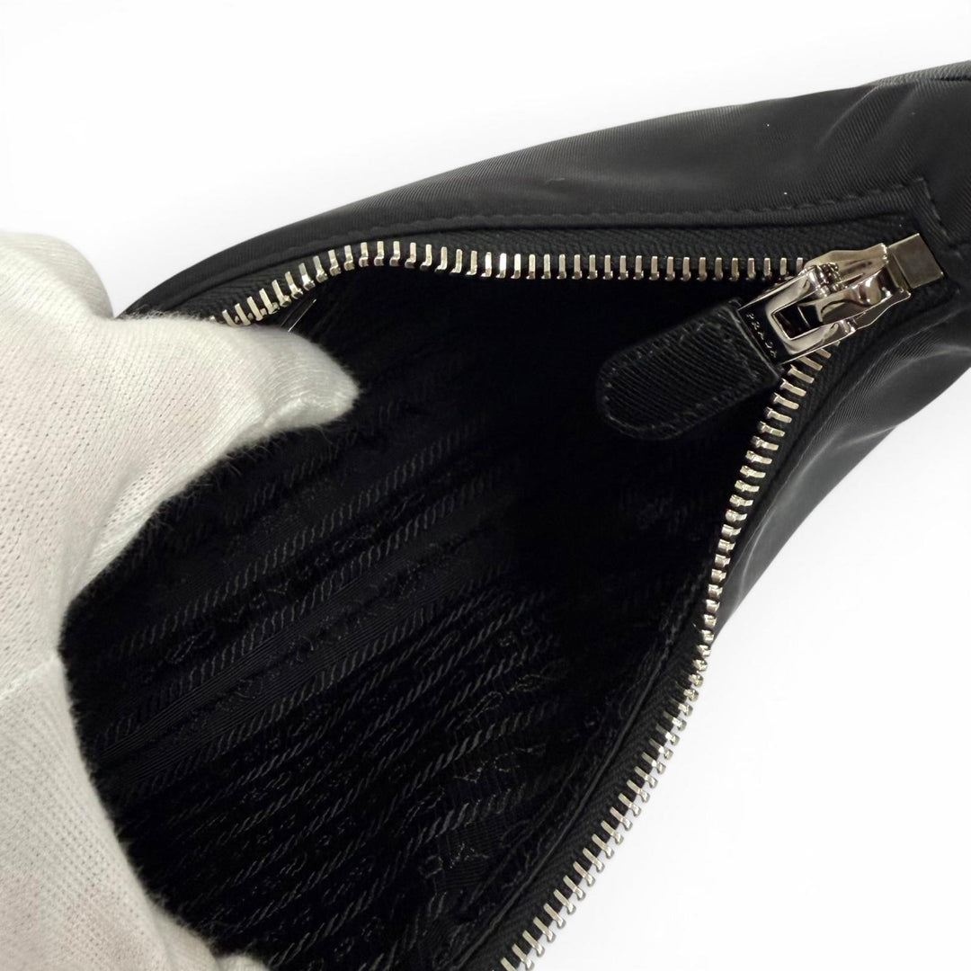 Excellent PRADA Handbag Re-Edition 2005 Re-Nylon Triangle Logo black 1N204X