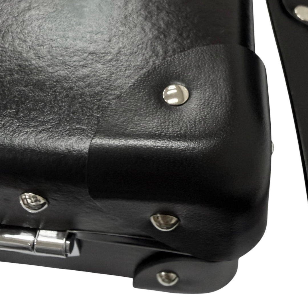 Pristine GLOBE TROTTER Shoulder Bag Centenary Messenger case black vulcan fiber