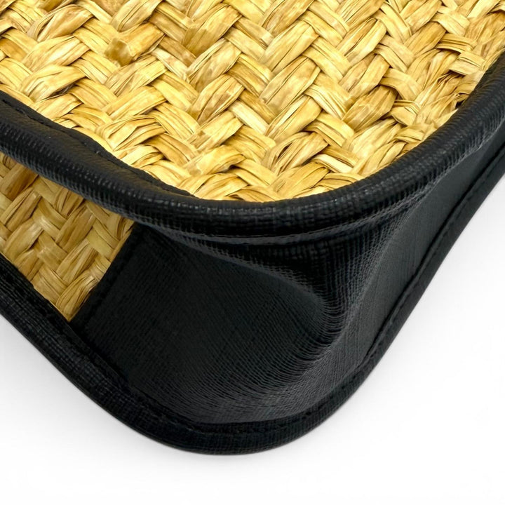 Pristine GUCCI Handbag Gucci Children's natural straw Women 648841