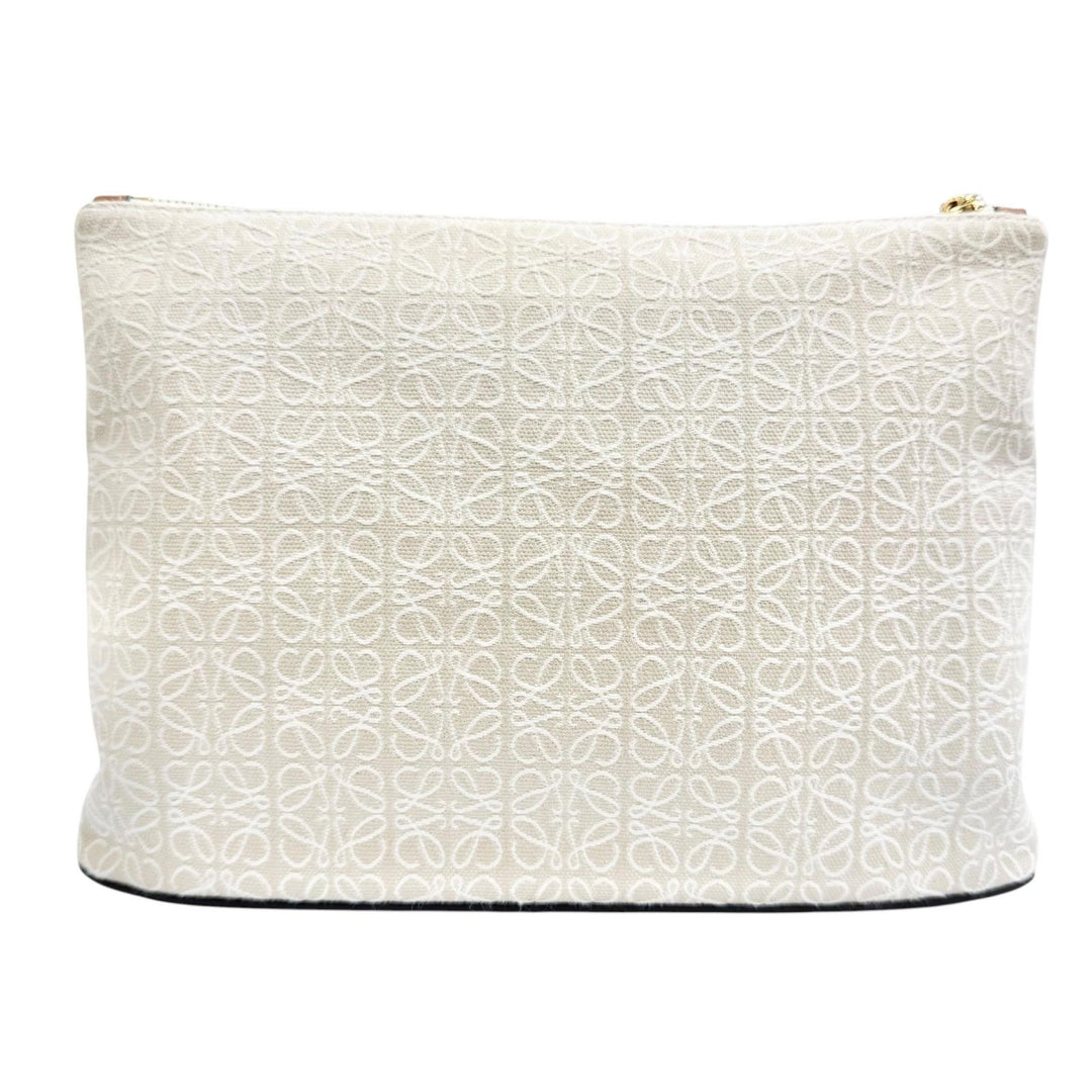 Great LOEWE Clutch bag OBLONG POUCH Anagram logo leather patch C821C63X05