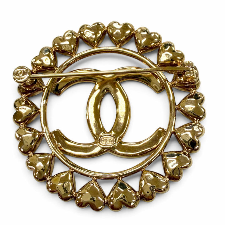 Great CHANEL Brooch COCO Mark Heart Circle gold Women L23P ABA278