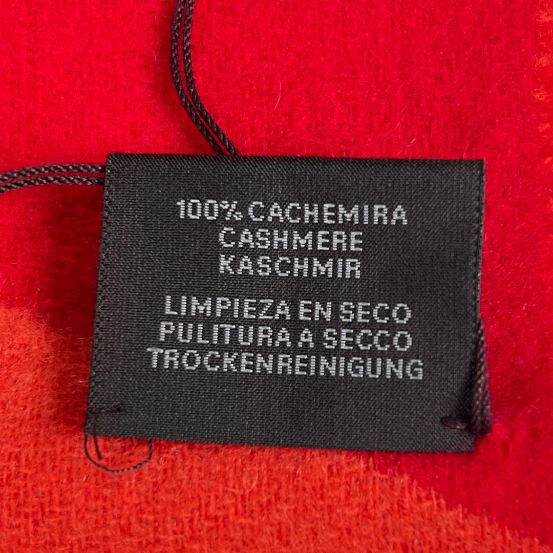 Pristine HERMES Scarf Kazak Zigzag with Fringe Red cashmere Women