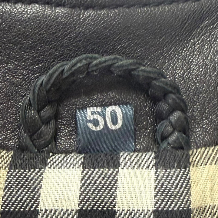 Great BURBERRY LONDON coat Nova check pattern on the back black
