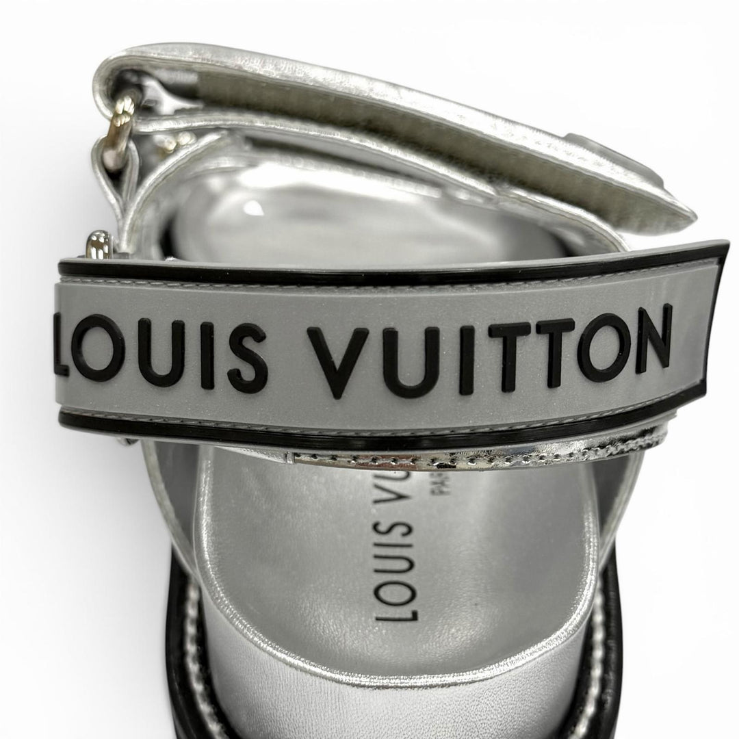Pristine LOUIS VUITTON Sandals Paseo Line Logo design Velcro leather flats 35