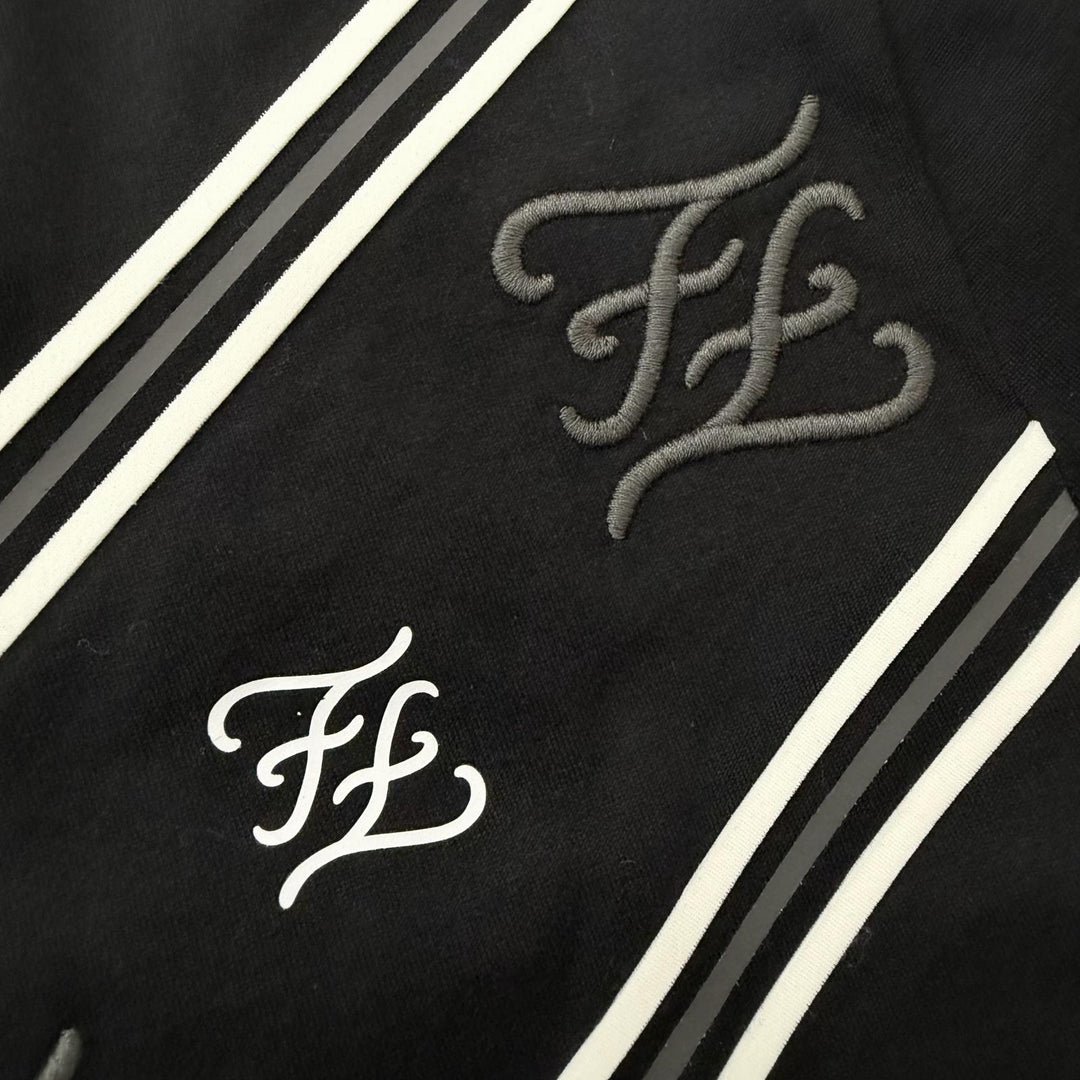 Pristine FENDI Short sleeve T-shirt FF Logo Car Ligraphy black cotton mens S