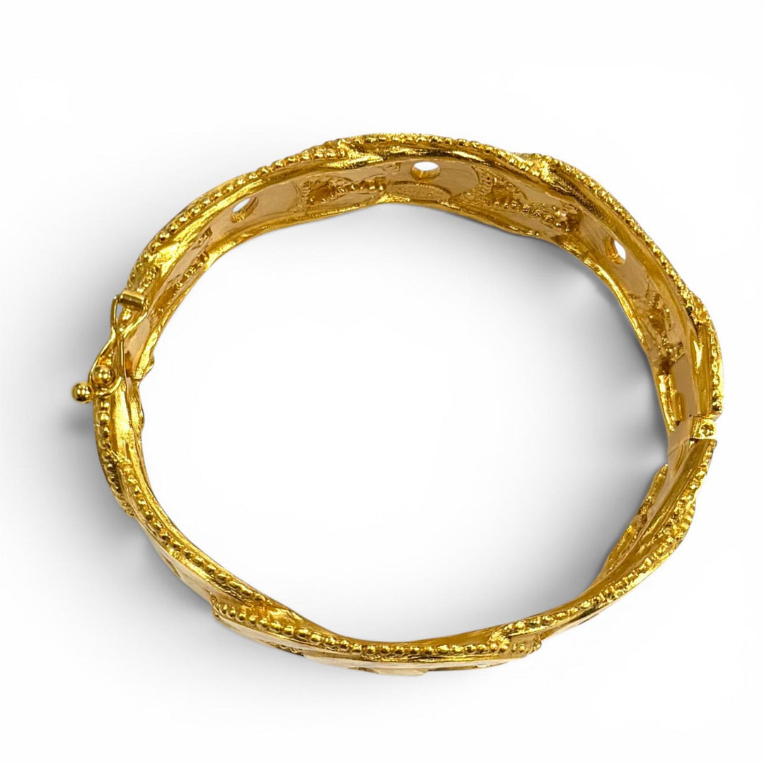 Excellent CHANEL bracelet COCO Mark Gold Bangle gold Women 96A
