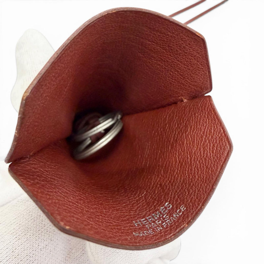 Very Good HERMES Necklace Margiela-era Clochette leather mens