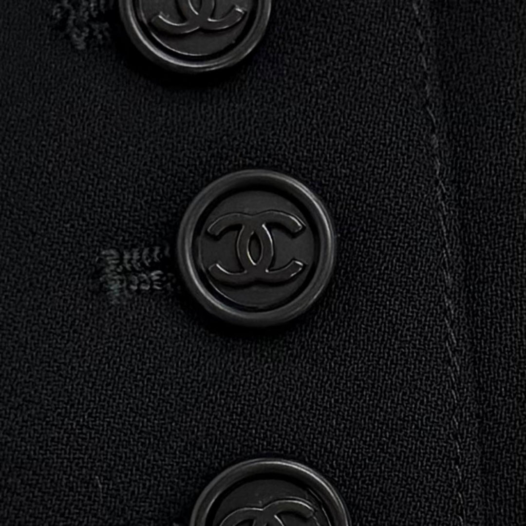 Excellent CHANEL one piece black wool Women 36 97A P09227