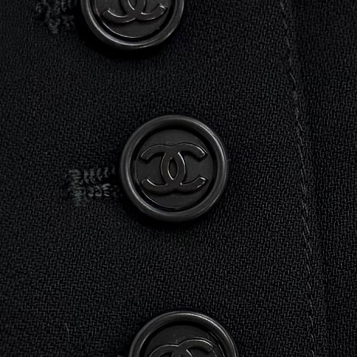 Excellent CHANEL one piece black wool Women 36 97A P09227