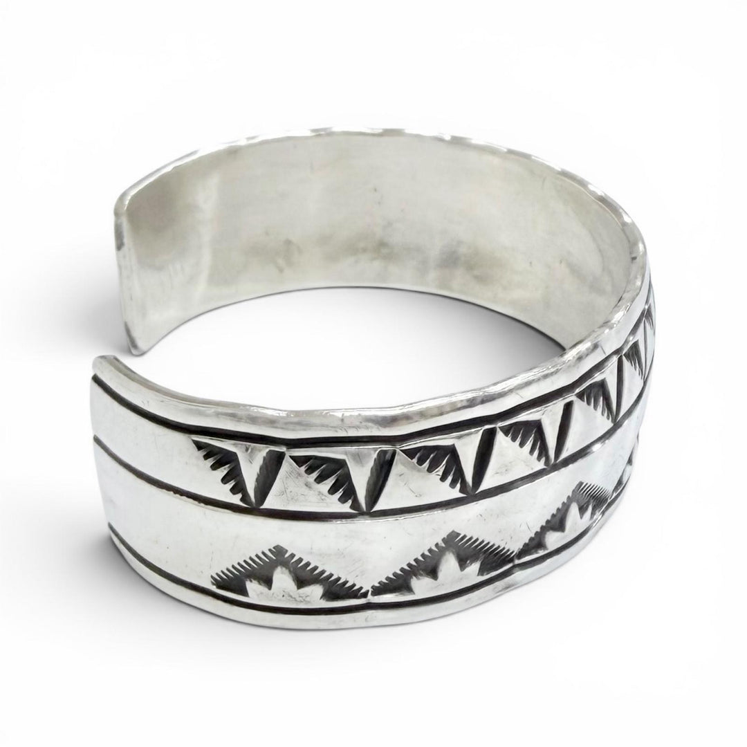 Great Navajo Stampwork Sunburst Mountain Pattern Bangle Bracelet Silver 925
