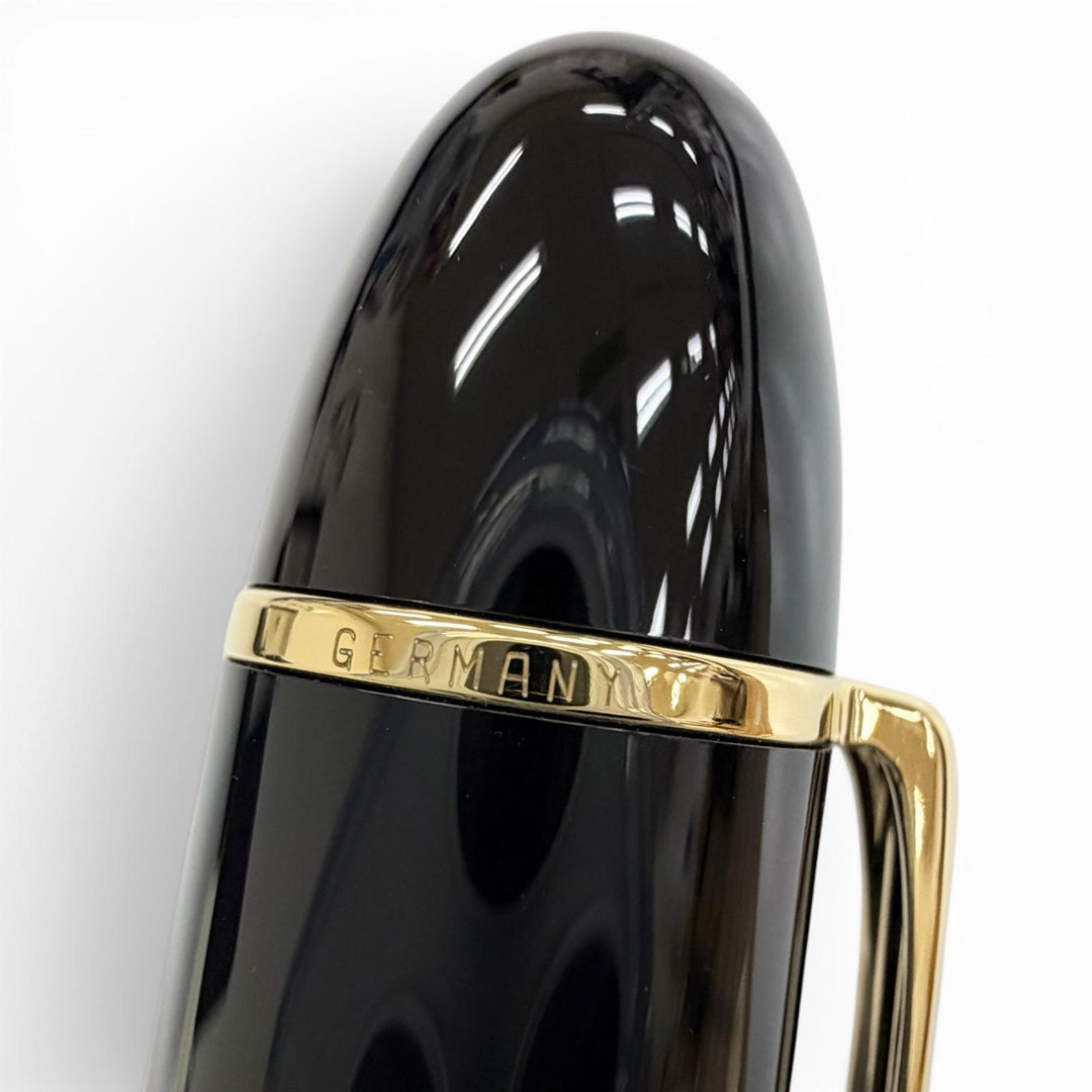 Excellent MONTBLANC fountain pen Meisterstück 149 black 18K mens