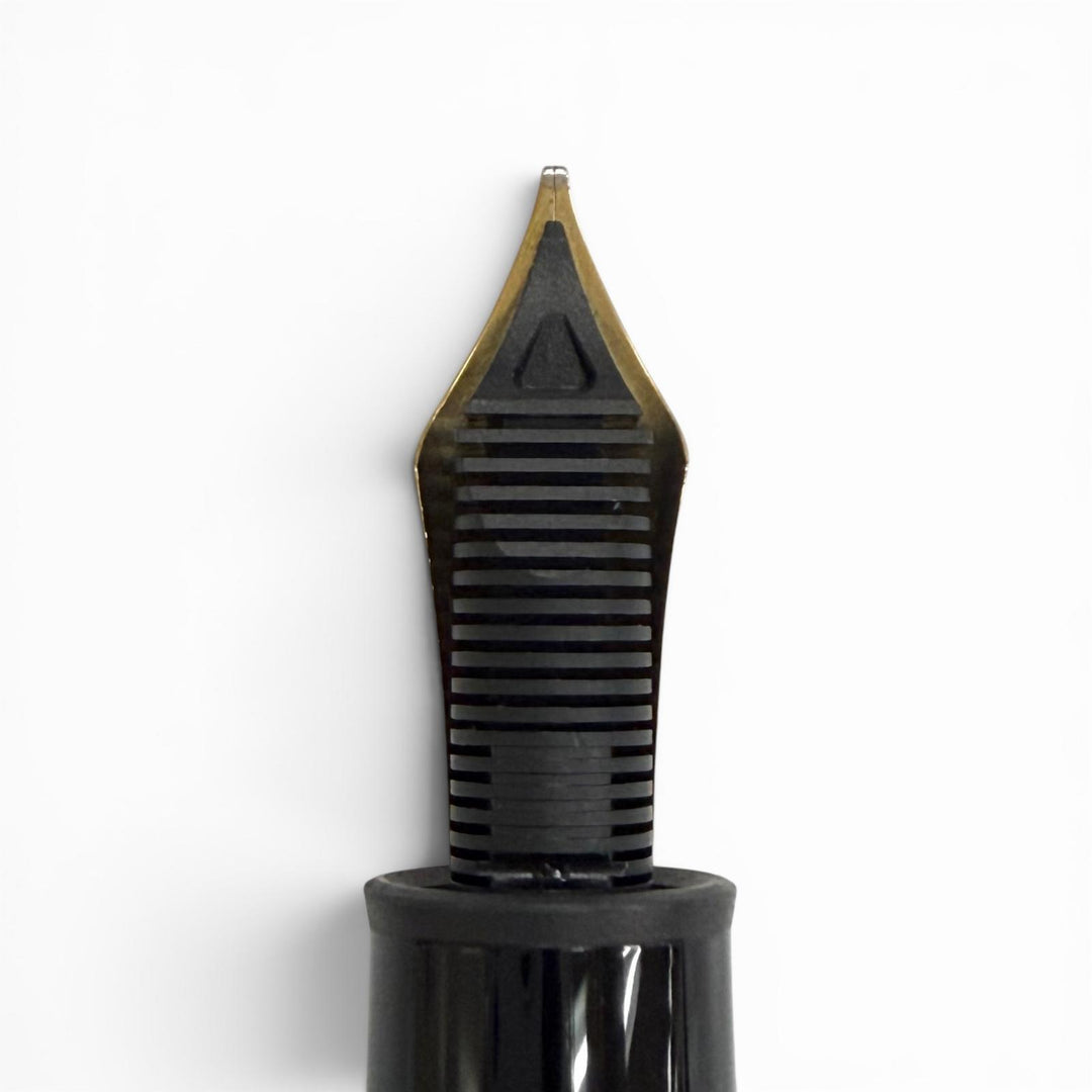 Excellent MONTBLANC fountain pen Meisterstück 149 black 18K mens