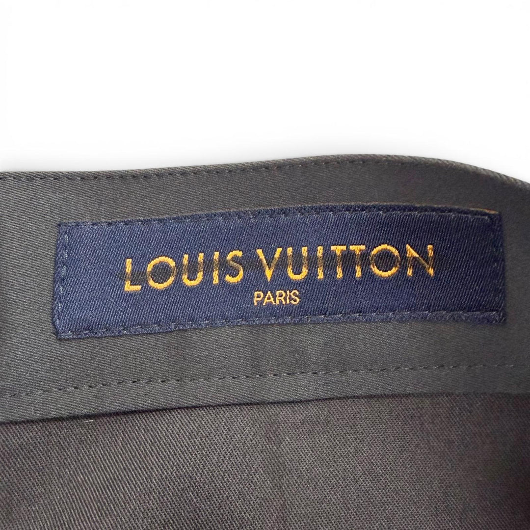 Excellent LOUIS VUITTON cargo pants Technical cotton Damier button LV logo 38