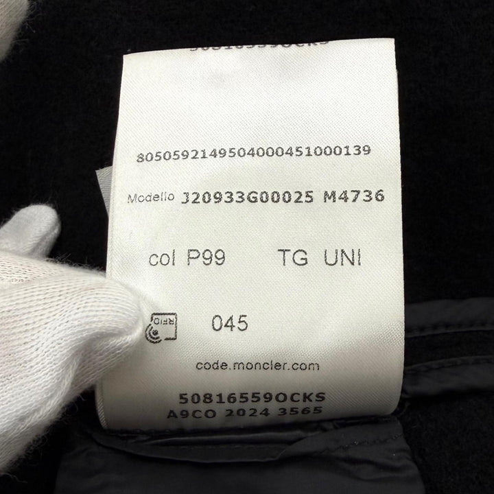 Great MONCLER poncho Logo patch, hooded, color-blocked cape wool J20933G00025