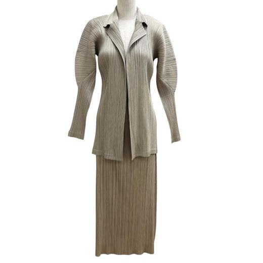 Excellent PLEATS PLEASE two-piece set Beige polyester PP23-JD501 PP14-JG694