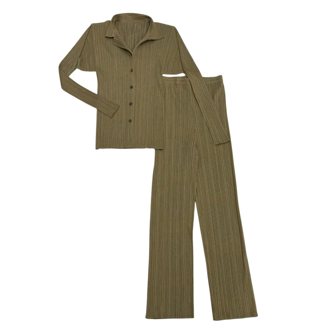 Excellent PLEATS PLEASE two-piece set Khaki polyester PP89-Jk724/PP84-JF743