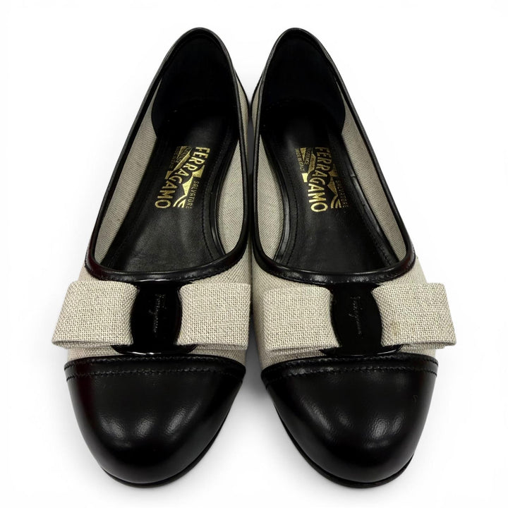 Pristine Salvatore Ferragamo Vara Ribbon Canvas Leather Flat Pumps black 8