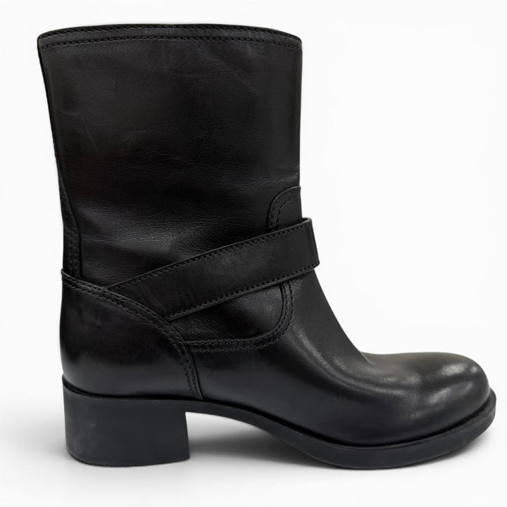 Great PRADA short boots Belt-design leather biker boots, engineer boots, 35.5