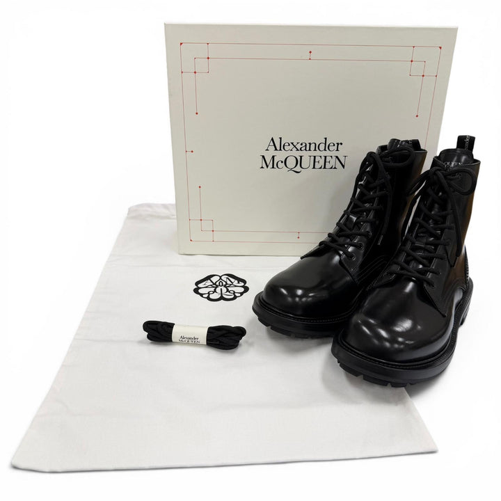 Excellent Alexander McQueen boots Lace up black leather mens 40 683569