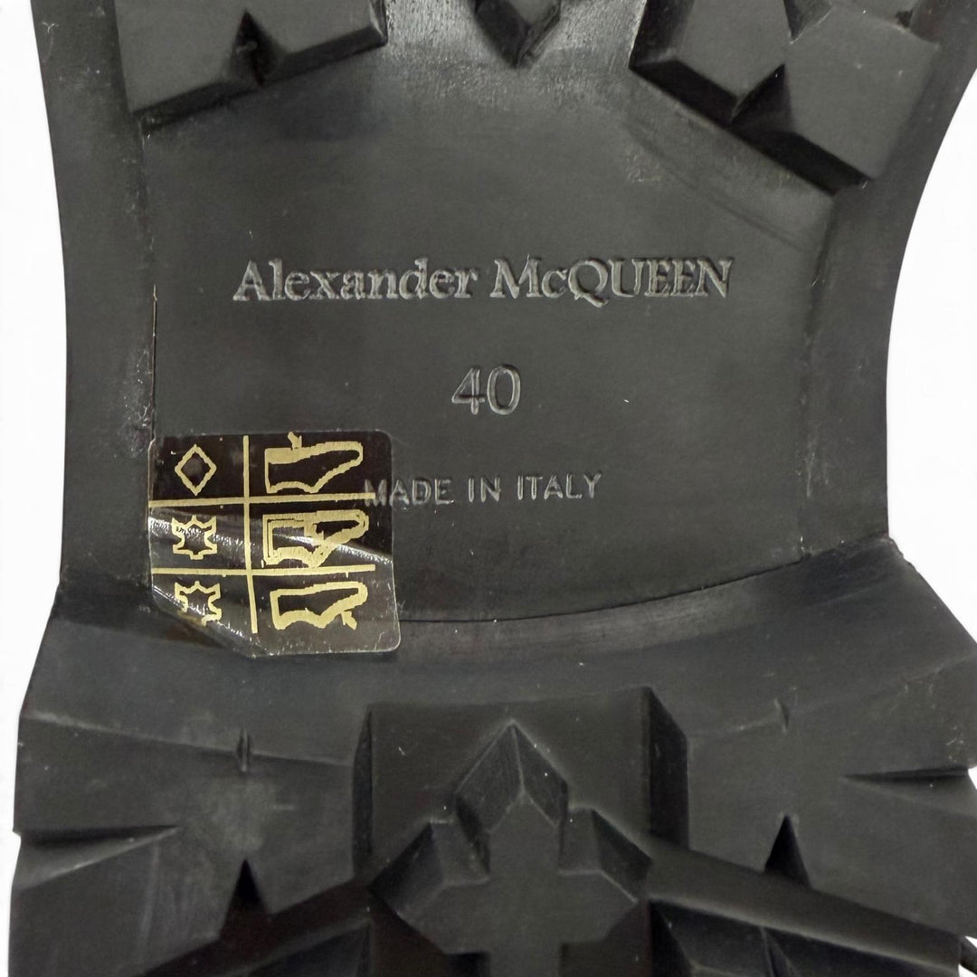 Excellent Alexander McQueen boots Lace up black leather mens 40 683569
