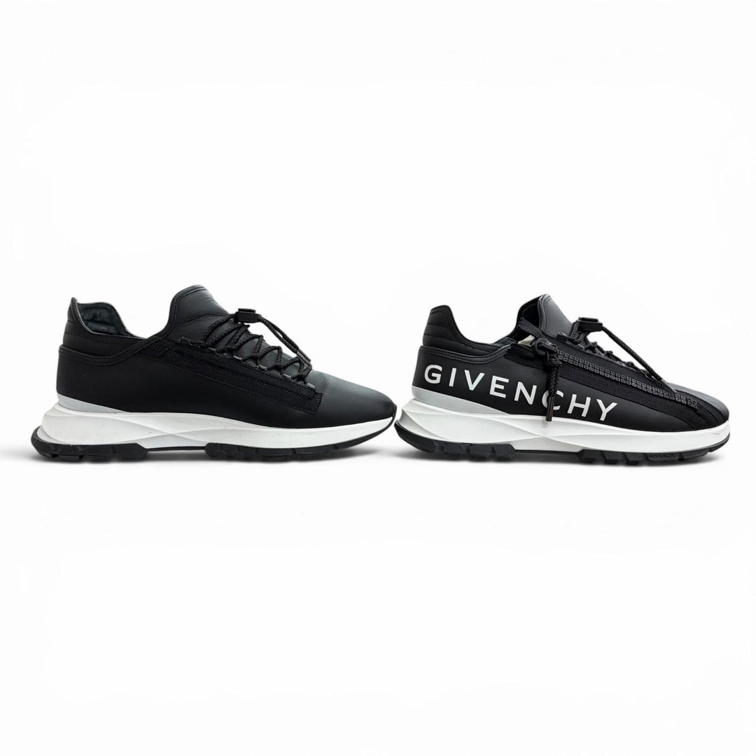 Discounted Great GIVENCHY sneakers SPECTRE RUNNER Logo Zipline 4G black 42 BH009BH1LL