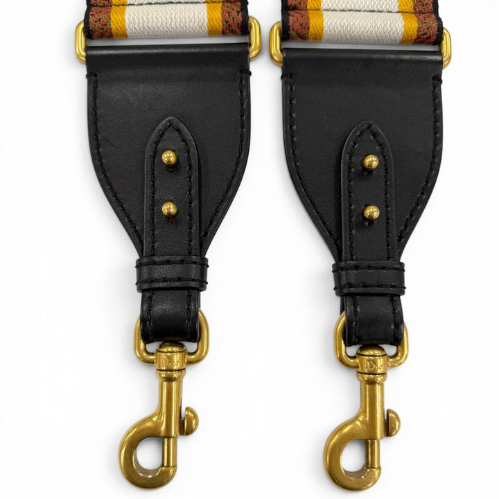 Excellent Christian Dior Embroidered shoulder strap Orange canvas Women