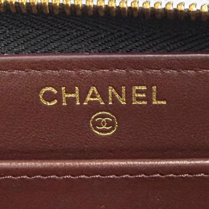 Very Good CHANEL Purse black Caviar skin Women AP0242