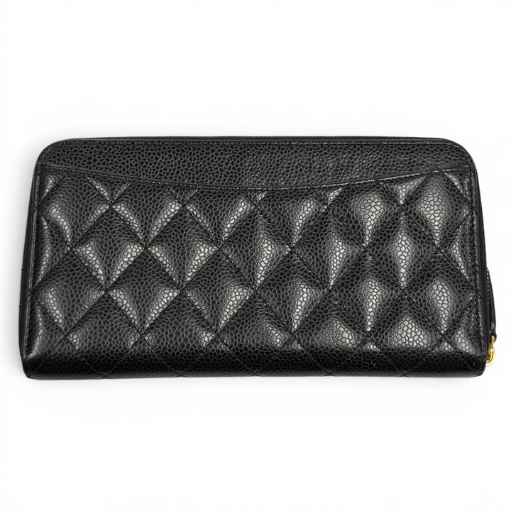 Very Good CHANEL Purse black Caviar skin Women AP0242