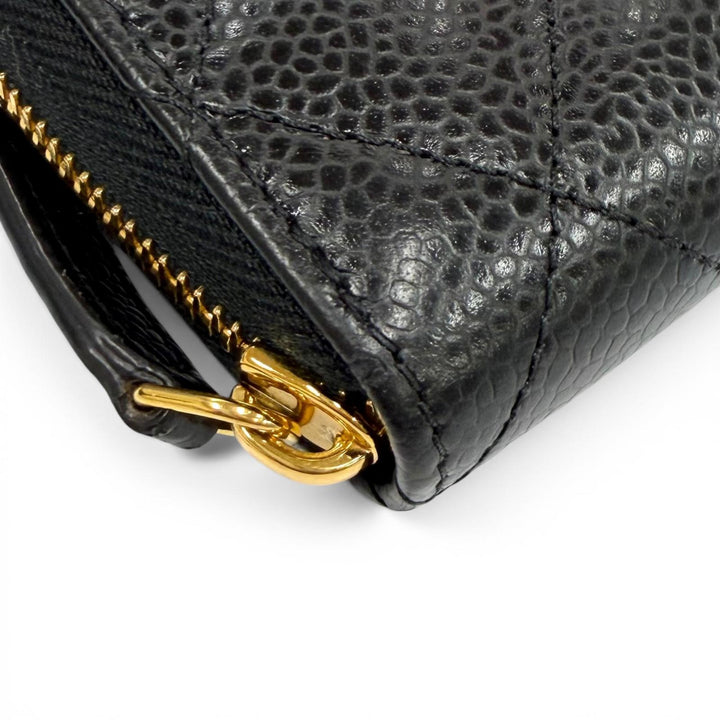 Very Good CHANEL Purse black Caviar skin Women AP0242