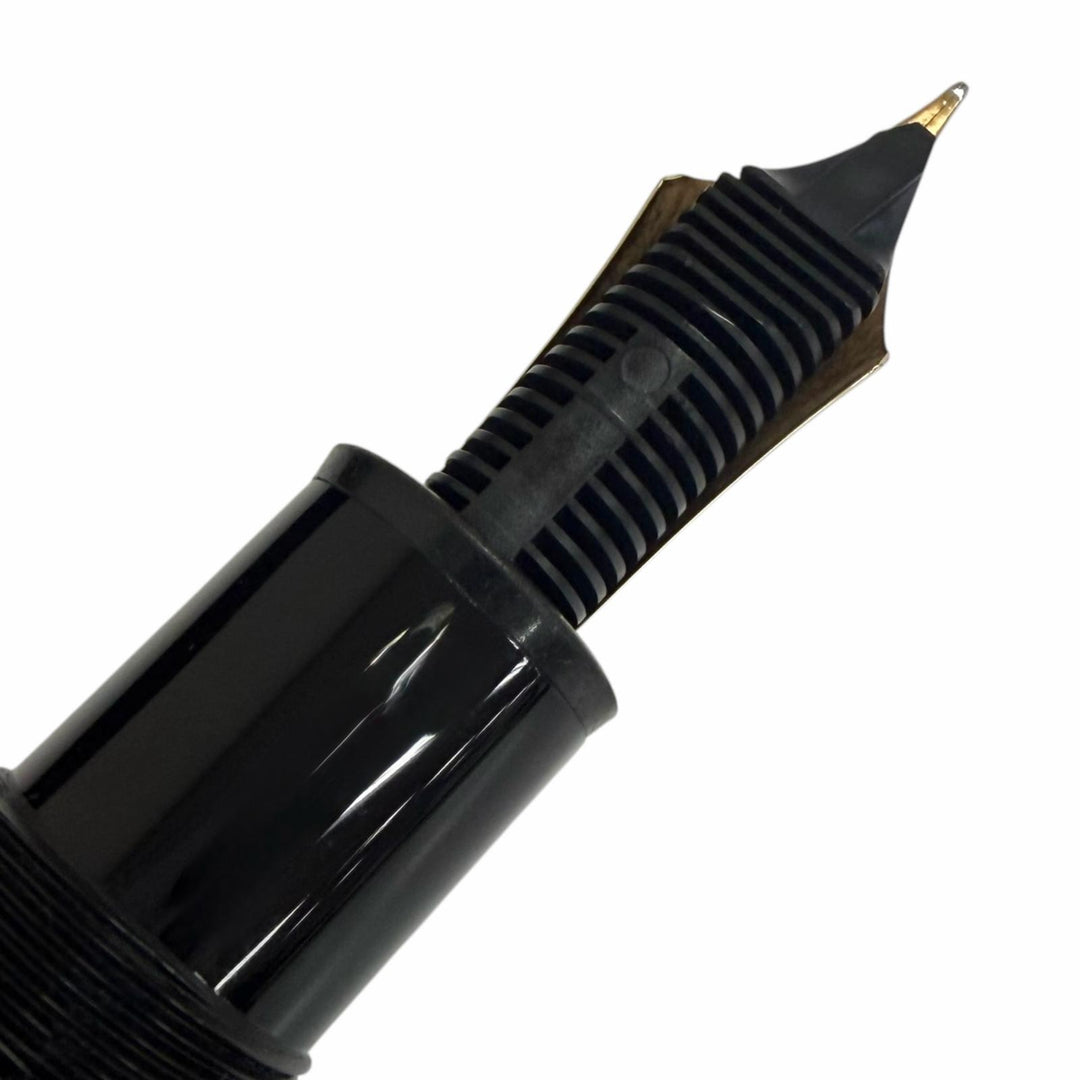 Very Good MONTBLANC fountain pen Meisterstück 149 Cap type black 18K mens