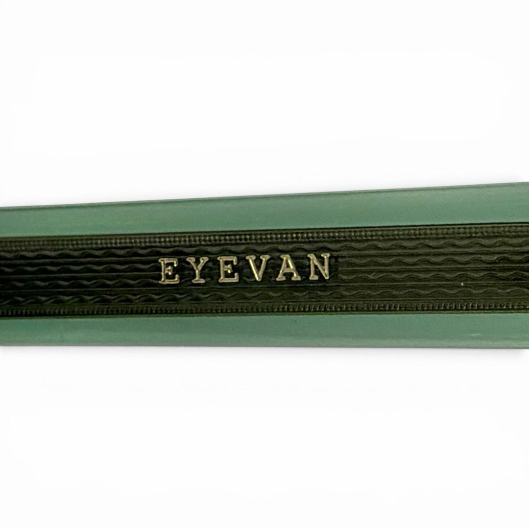 Great EYEVAN sunglasses Luminous 50 Clear green mens