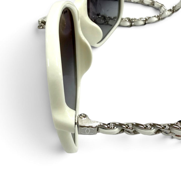 Great CHANEL sunglasses Square Shape Sunglasses white Women 5210-Q-A