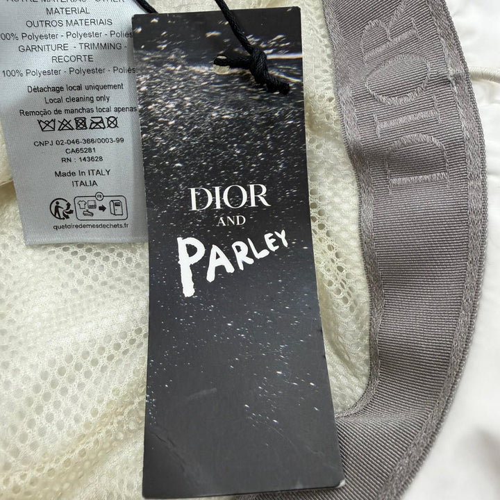 Excellent DIOR hat Logo motif hat, bucket hat/athletic white mens 213C902C5808
