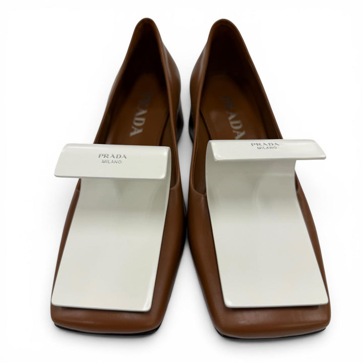 Great PRADA pumps Logo-emblazoned two-tone brushed leather Brown Women 35 1I964N