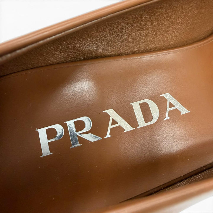 Great PRADA pumps Logo-emblazoned two-tone brushed leather Brown Women 35 1I964N