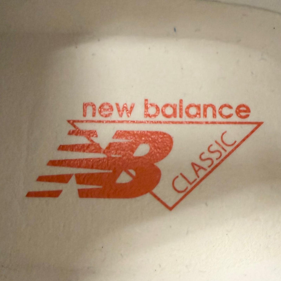 Pristine New Balance KITH MSG Low cut sneakers Made in USA 993 Silver