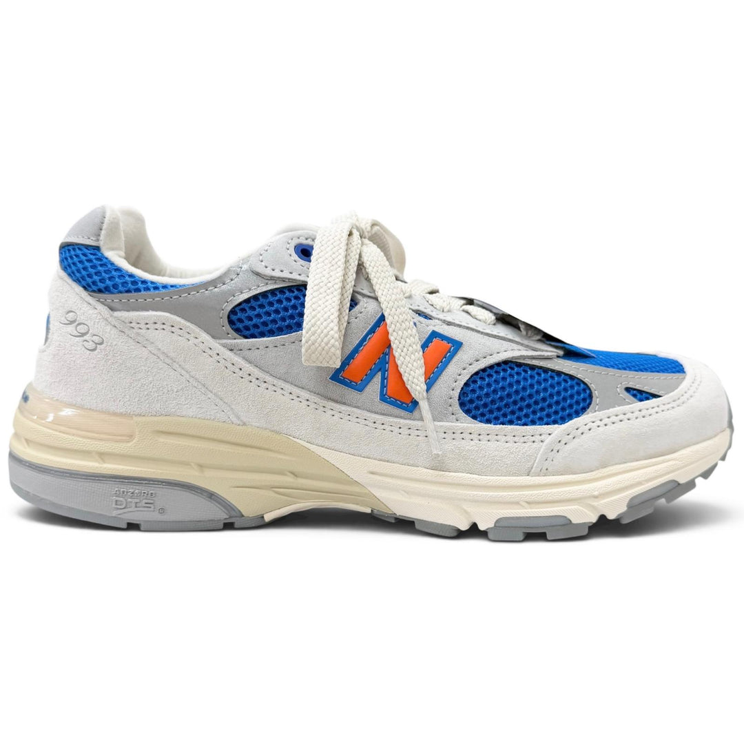 Pristine New Balance KITH MSG Low cut sneakers Made in USA 993 Silver