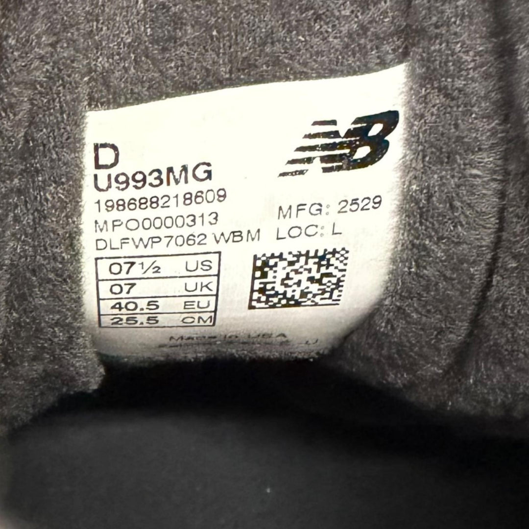Pristine New Balance KITH MSG Low cut sneakers Made in USA 993 black