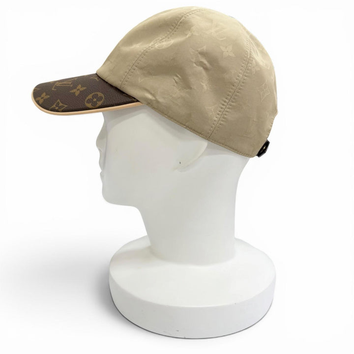 Very Good LOUIS VUITTON cap cap my essentials Monogram canvas, silk M M76504