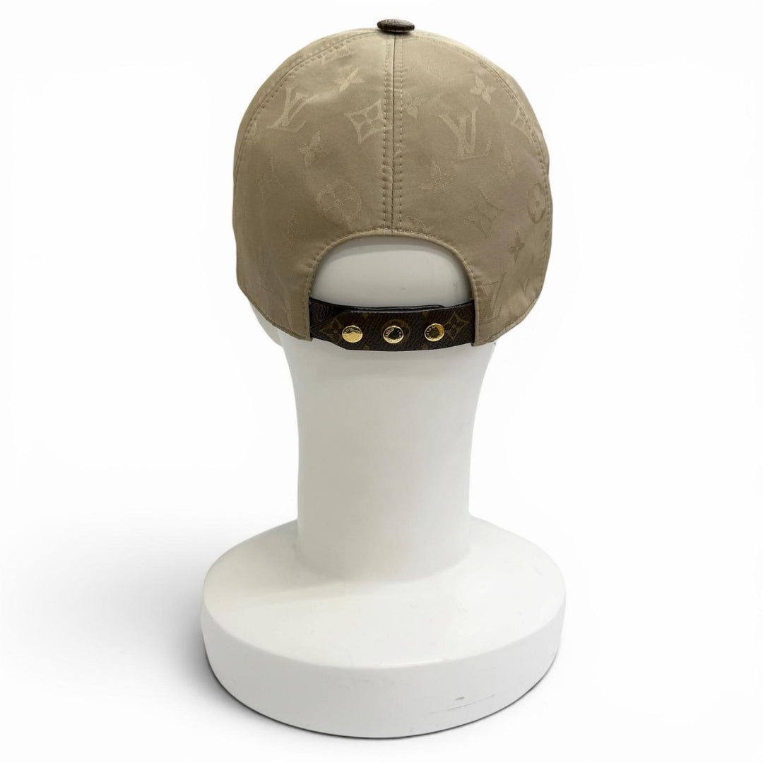 Very Good LOUIS VUITTON cap cap my essentials Monogram canvas, silk M M76504
