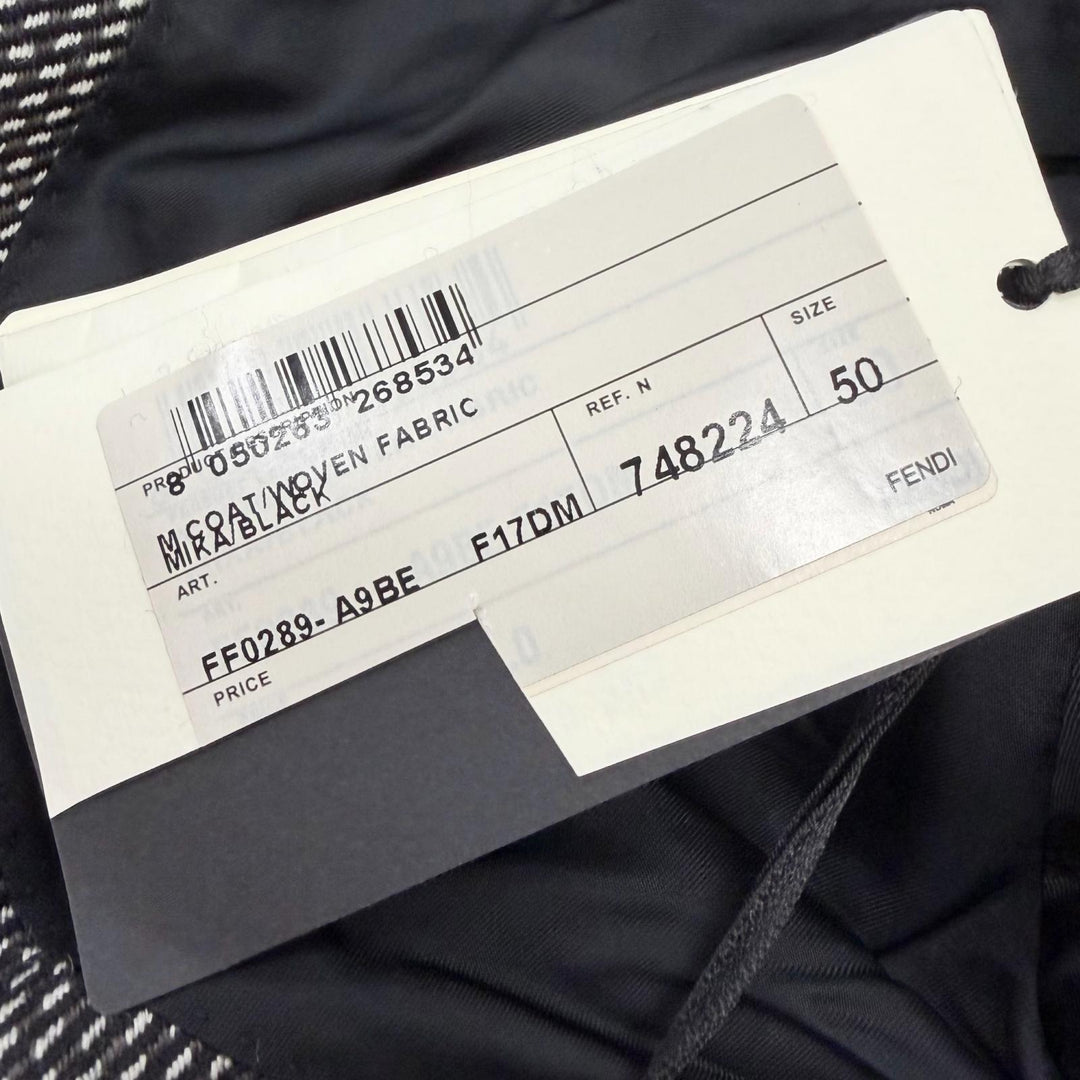 Pristine FENDI Chester coat Modified lapel, all-over pattern Gray
