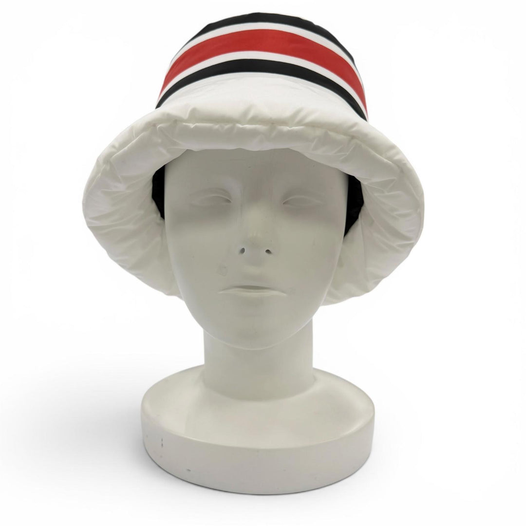 Excellent PRADA NYLON PADDED HAT Logo design, padded bucket hat white M 1HC248
