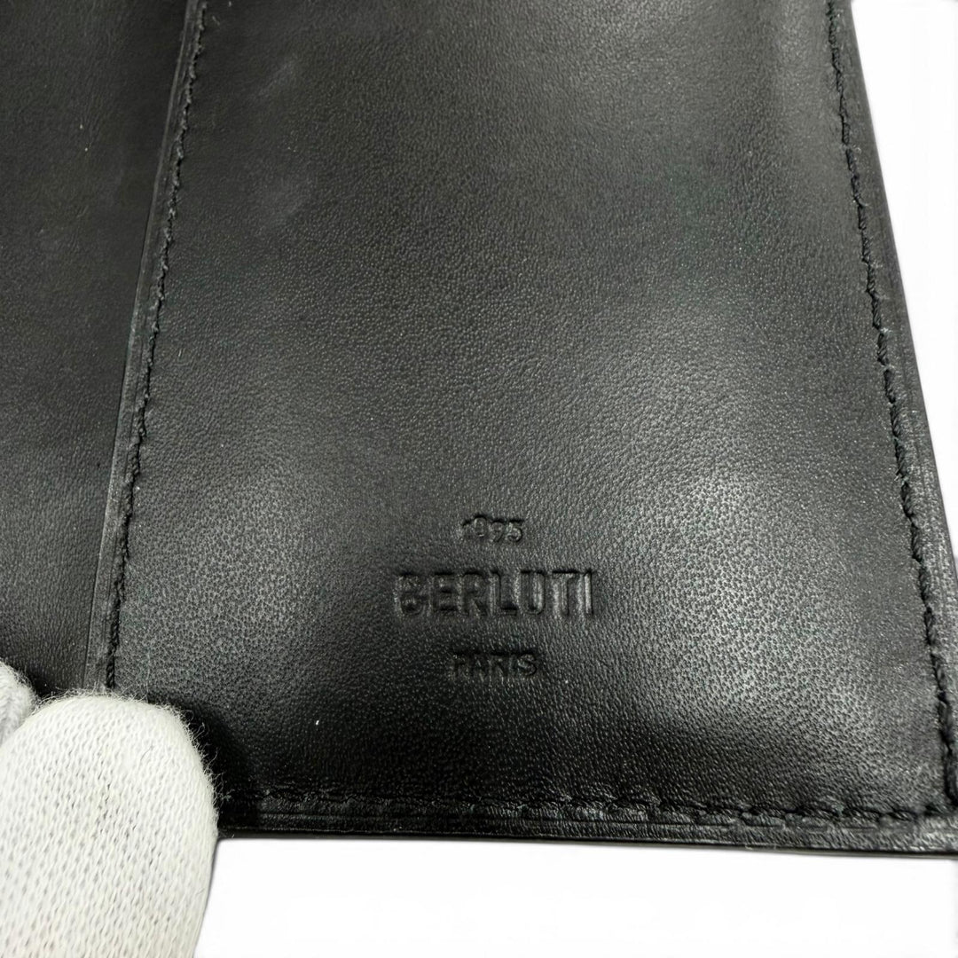 Excellent BERLUTI Jagua Flap Card Holder Venice Current product Calligraphy