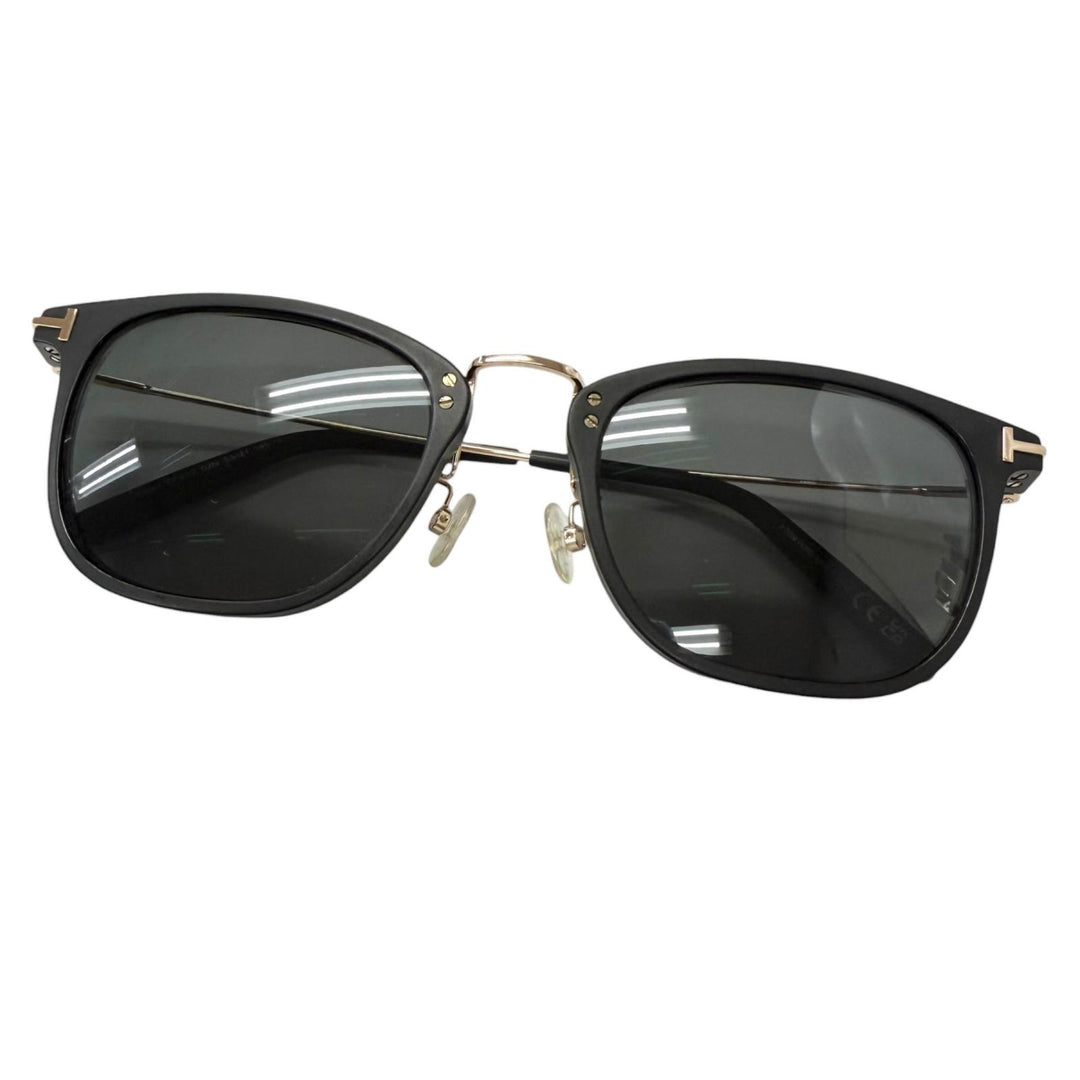 Excellent TOM FORD sunglasses Beau model worn by Mikuru Asakura Matt black