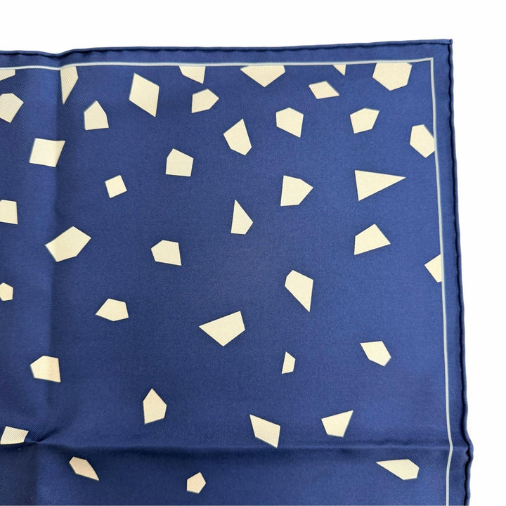 Excellent Cartier scarf Novelty item: PANTHERE scarf/handkerchief Navy silk