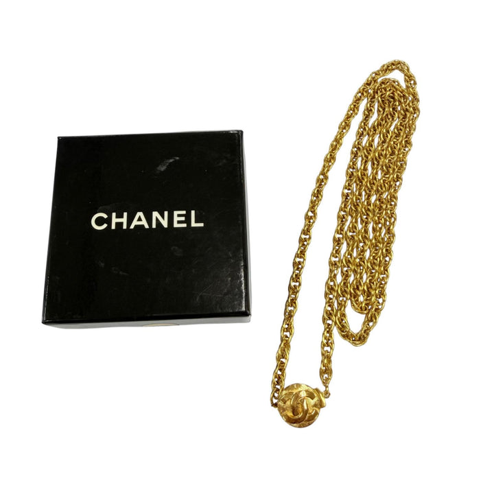 Excellent CHANEL Necklace COCO Mark Twist Chain gold metal Women